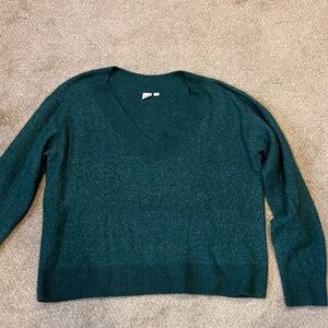 GAP Women's Deep Green V-Neck Sweater